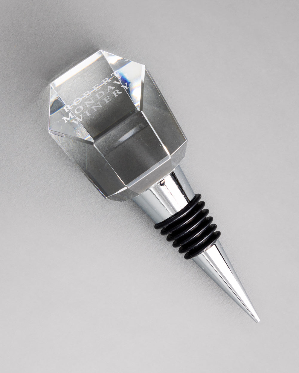 An exquisite Robert Mondavi Winery etched Optical Crystal Wine Stopper + Box